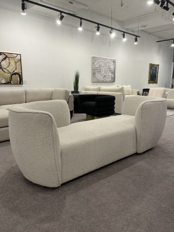 Hilton collection image 1