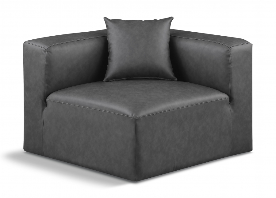 668Grey-Corner