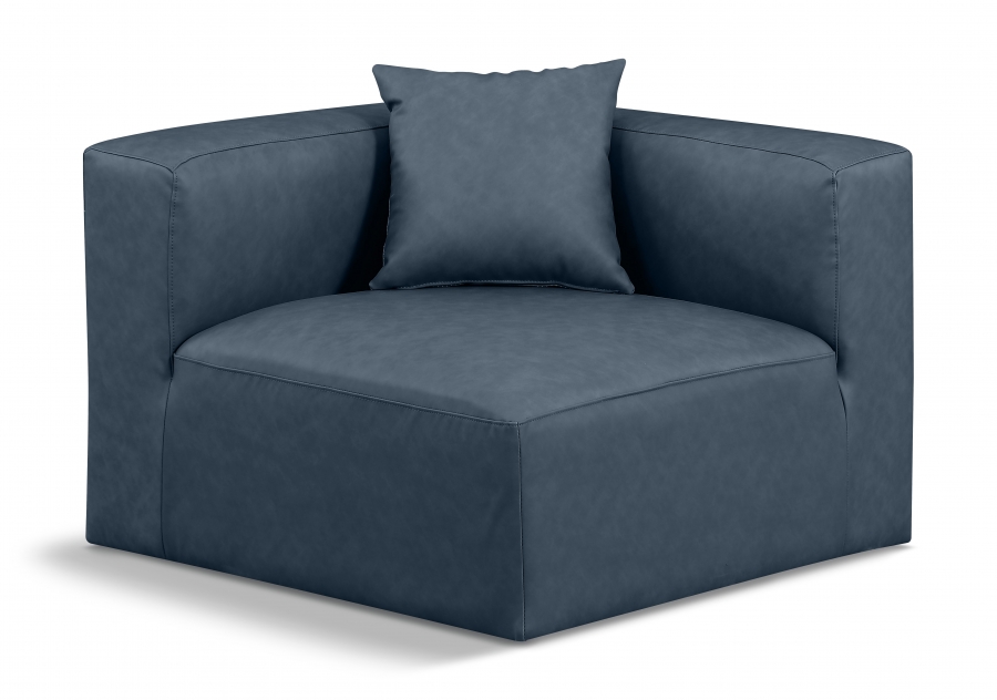 668Navy-Corner