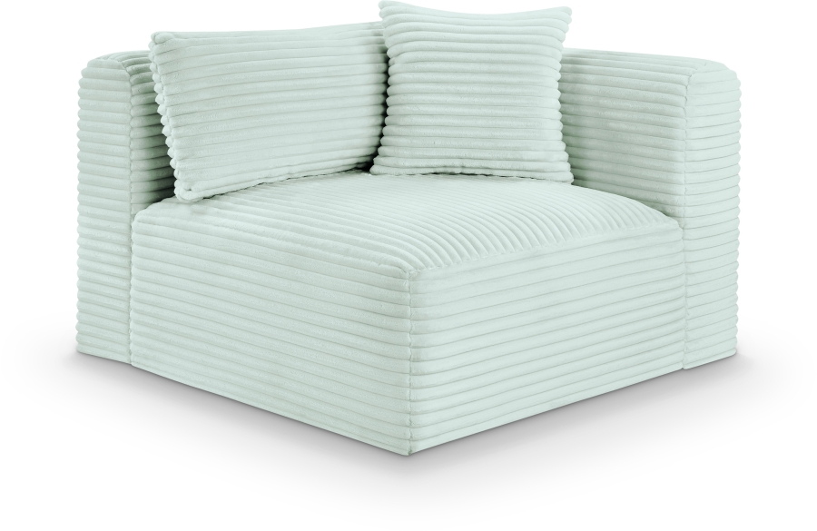 641Mint-Corner