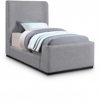 Grey Oliver-Bed