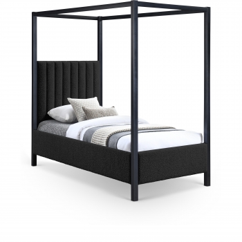 Black Kelly-Bed