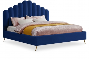 Blue Lily-Bed