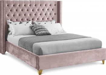 Pink Barolo-Bed