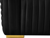 640Black-C alternate view 13