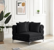 686Black-Corner alternate view 3