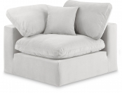 189Cream-Corner