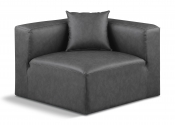 668Grey-Corner