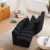 103Black-S4A alternate view 1
