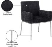11003Black-C Infographic