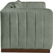 44098Green-L alternate view 4