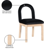 11007Black-C Infographic